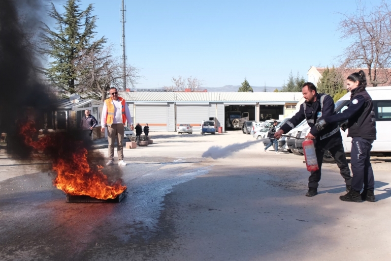 ESKİ'DE AFET ve ACİL DURUM EĞİTİMİ