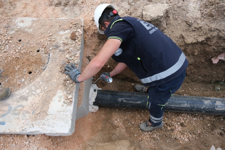 GÜNHAN SOKAK'TA YAĞMUR SUYU ALTYAPISI GÜÇLENDİRİLDİ