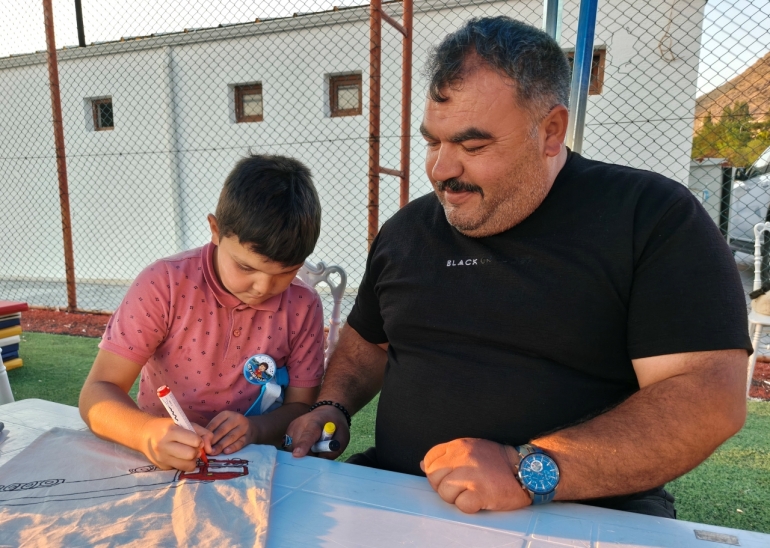 SİVRİHİSAR'DA AİLELER SU KAHRAMANI OLDU