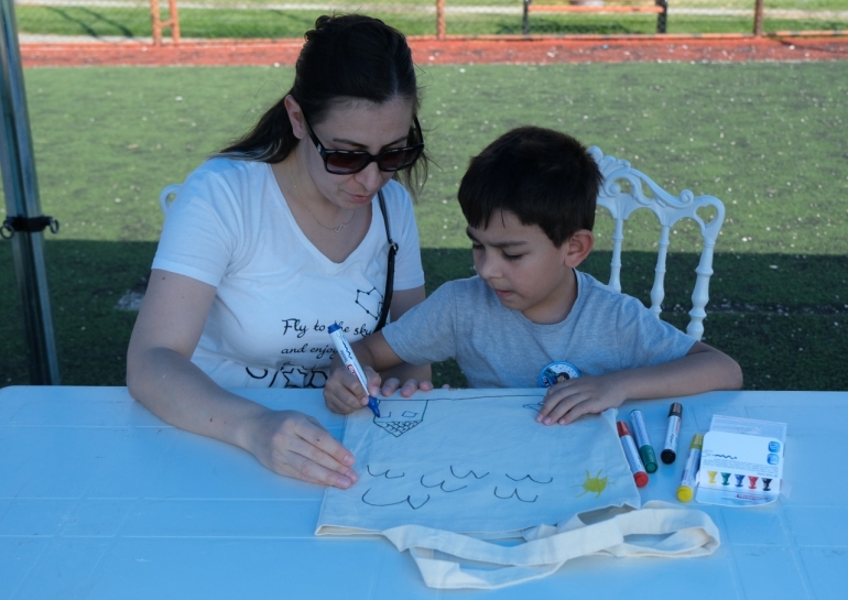 SİVRİHİSAR'DA AİLELER SU KAHRAMANI OLDU