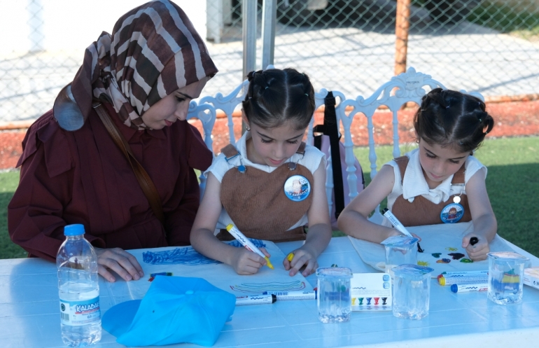 SİVRİHİSAR'DA AİLELER SU KAHRAMANI OLDU