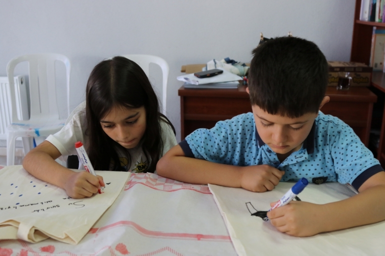 SU KAHRAMANLARI YAZ ATÖLYELERİNDE 372 ÇOCUKLA BULUŞTU
