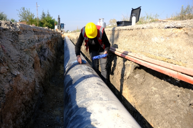 SUADİYE CADDESİ'NDE İSALE HATTI YENİLENEREK DEVREYE ALINDI